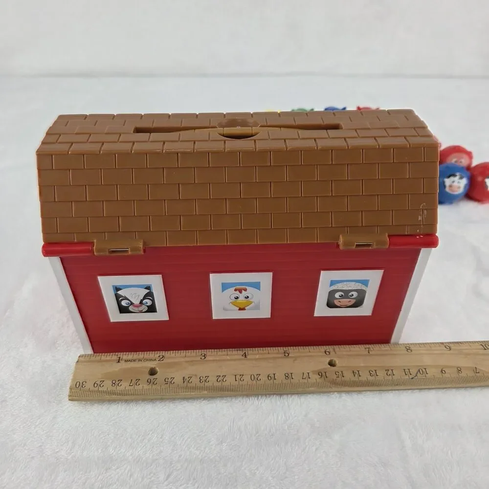 UNO Moo Game Complete With Barn Case Figures Mattel 2008